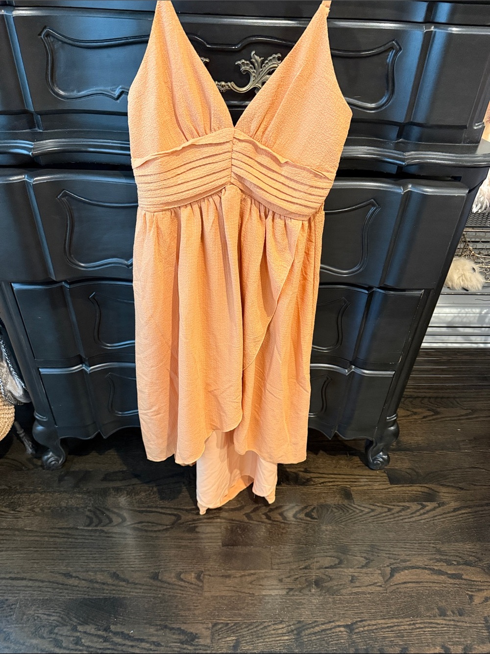 Sleeveless Peach V-Neck Summer Dress